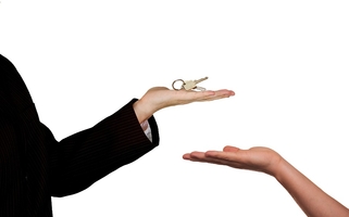 Вземете недвижими имоти 1 от Remax Вземете недвижими имоти 1