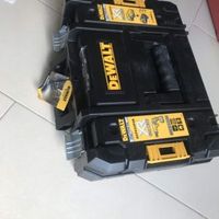 Вижте каталога ни с куфари за инструменти 31 от Toolsbox Вижте каталога ни с куфари за инструменти 31