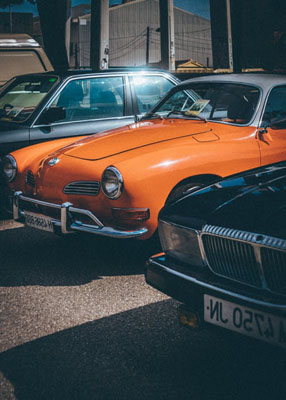 The best Classic Car Dealers 10