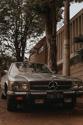 The best Classic Car Dealers 13