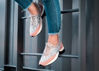 Предложения за  дамски маратонки Nike 3