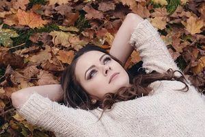 Вижте каталога ни с Филъри за скули 23